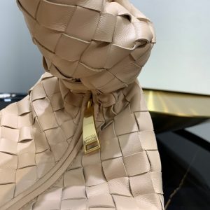 Bottega Vaenta Hobo Bag - Image 6