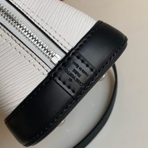 Louis Vuitton Alma BB - Image 6