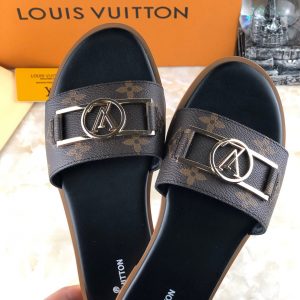 Louis Vuitton Slippers - Image 5