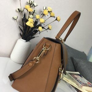 Chloe Faye Hand bag - Image 8