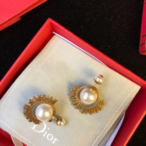 Dior Earrings - Image 7