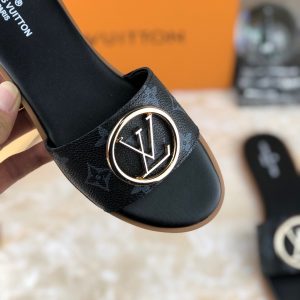 Louis Vuitton Slippers - Image 7
