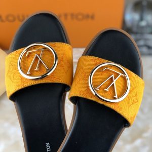 Louis Vuitton Slippers - Image 5
