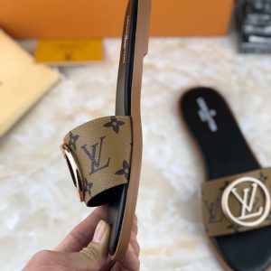 Louis Vuitton Slippers - Image 5