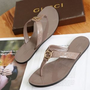 Gucci Slippers - Image 4
