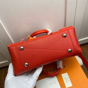 Louis Vuitton TWIST TOTE - Image 8