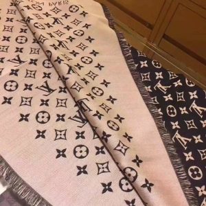 Louis Vuitton scarf - Image 6