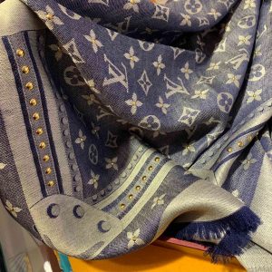 Louis Vuitton scarf - Image 7