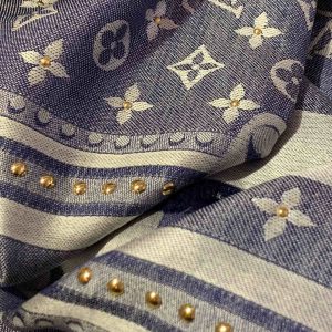 Louis Vuitton scarf - Image 6