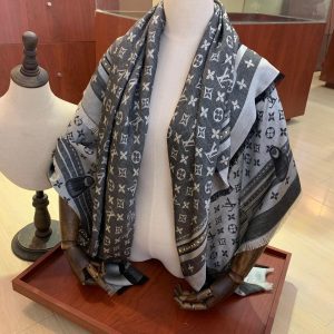 Louis Vuitton scarf - Image 5