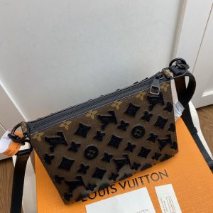 Louis Vuitton MONOGRAM - Image 9