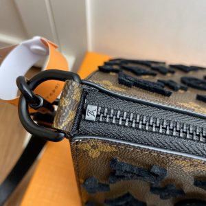 Louis Vuitton MONOGRAM - Image 8