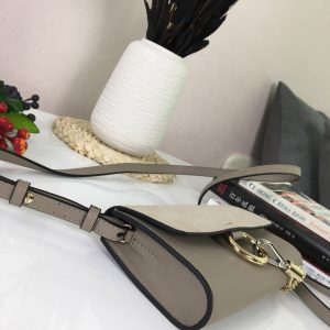 Chloe Faye Shoulder bag - Image 9