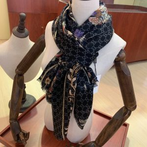 Gucci scarf - Image 6