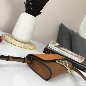 Chloe Faye Shoulder bag - Image 9