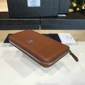 Prada wallet - Image 4