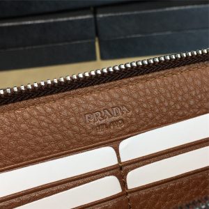 Prada wallet - Image 7