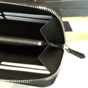 Prada wallet - Image 7