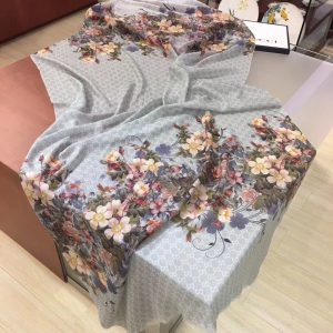 Gucci scarf - Image 8