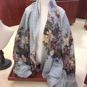 Gucci scarf - Image 4