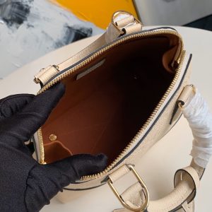 LOUIS VUITTON Alma - Image 4