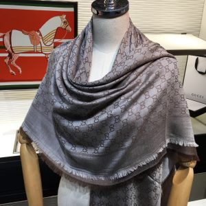 Gucci scarf - Image 10