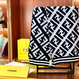 Fendi scarf - Image 3