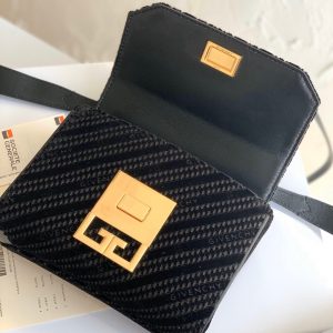 Givenchy Eden - Image 3