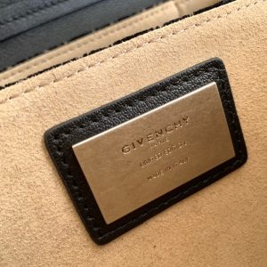 Givenchy Eden - Image 4