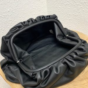 BOTTEGA VENETA Pouch - Image 5