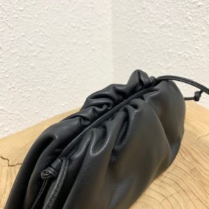 BOTTEGA VENETA Pouch - Image 7