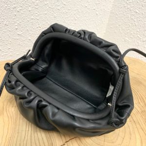 BOTTEGA VENETA Pouch - Image 5