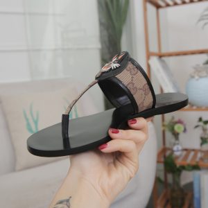 Gucci Slippers - Image 3