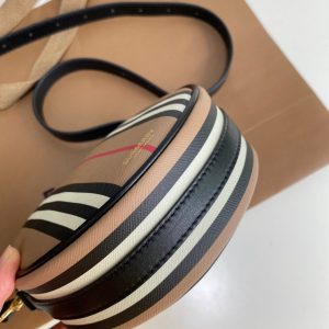 Burberry Shoulder Bags - Image 7