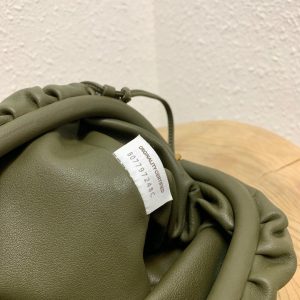 BOTTEGA VENETA Pouch - Image 3