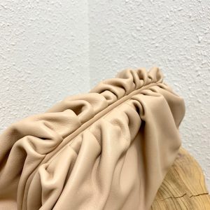 BOTTEGA VENETA Pouch - Image 4