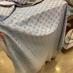 Louis Vuitton scarf - Image 4