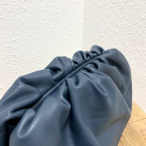 BOTTEGA VENETA Pouch - Image 6