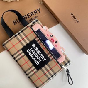 Burberry Clutch - Image 4