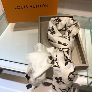 Louis Vuitton scarf - Image 7