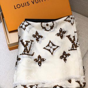 Louis Vuitton scarf - Image 8