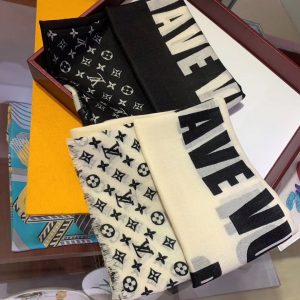 Louis Vuitton scarf - Image 9