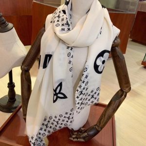 Louis Vuitton scarf - Image 7