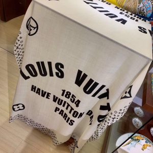 Louis Vuitton scarf - Image 6