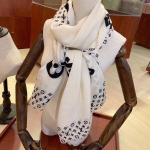 Louis Vuitton scarf - Image 3