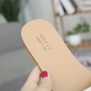 Gucci Slippers - Image 5