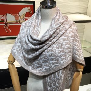 Dior scarf - Image 8