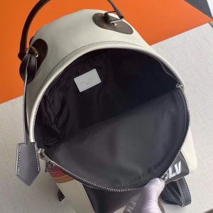 LOUIS VUITTON Backpack - Image 3