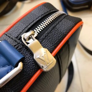 Louis Vuitton NIL SLIM - Image 4