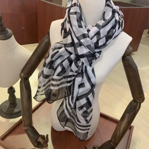 FENDI Scarf - Image 3